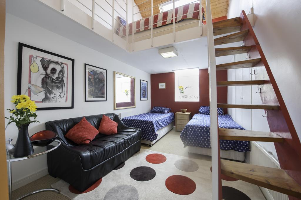 The Dyehouse Bed & Breakfast Waterford Ruang foto