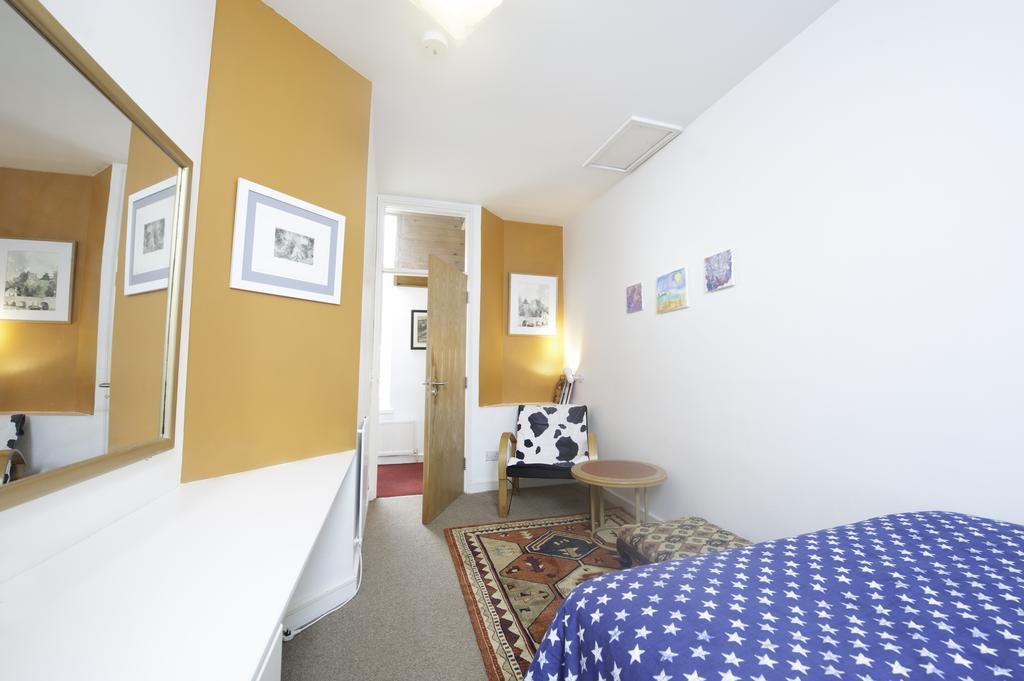 The Dyehouse Bed & Breakfast Waterford Ruang foto